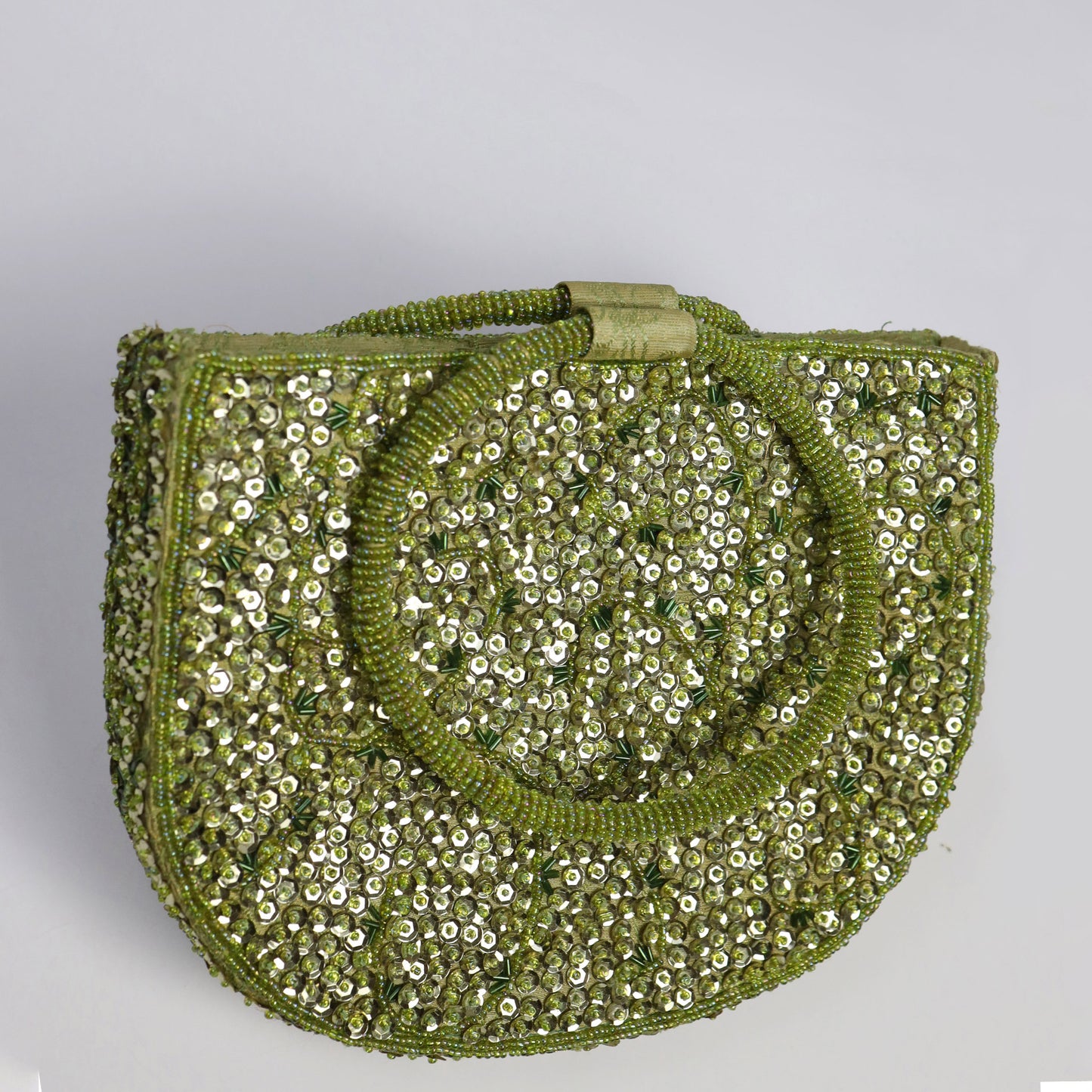 Legacy - Article 001