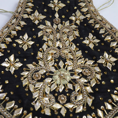 Naqsh-o-Nigar-001