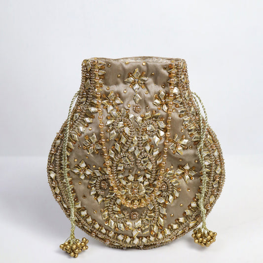 Naqsh-o-Nigar-002